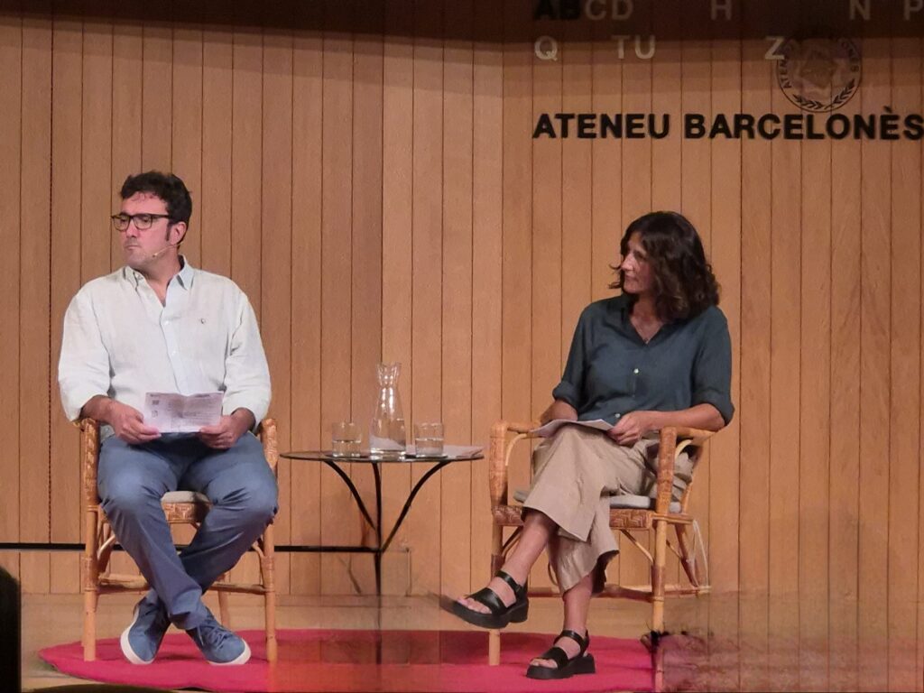 WhatsApp-Image-2025-09-03-at-17.18.37-1024x768 📢S'acosta la 43ena edició de La Setmana del Llibre en Català!